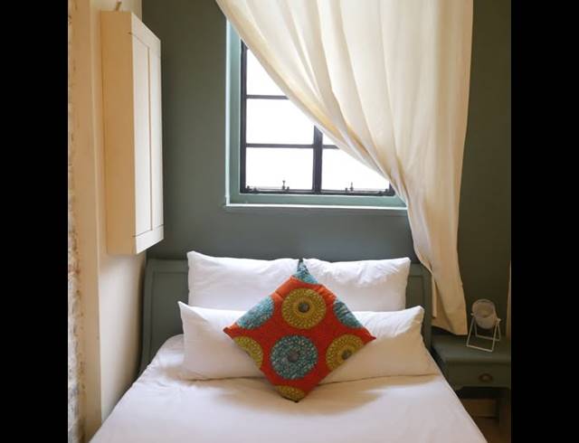 1 bed property to rent in CAPE TOWN CITY CENTRE